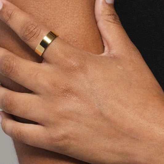 Shops Solid gold ring