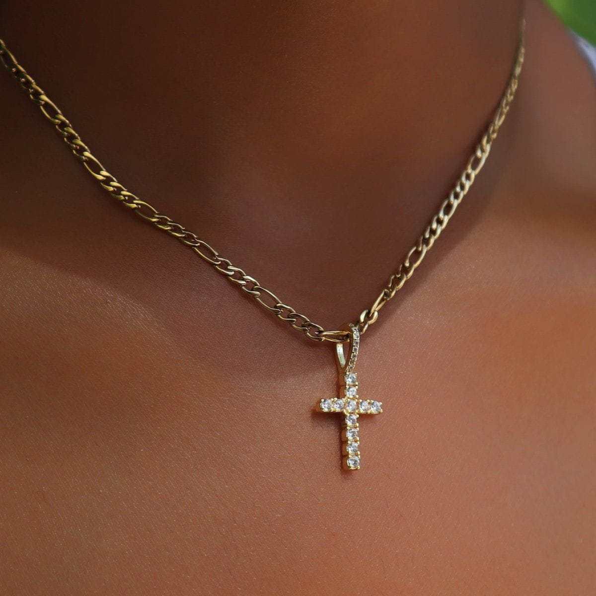 Gld diamond cross with yellow popular gold pendant NEW