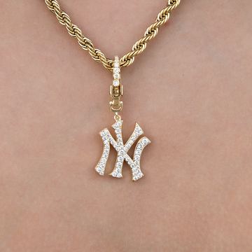 New York Yankees Official MLB Micro Logo Clip On Pendant in Yellow Gold