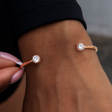 Open-Cuff Bracelet with Round Cut Stones in Rose Gold