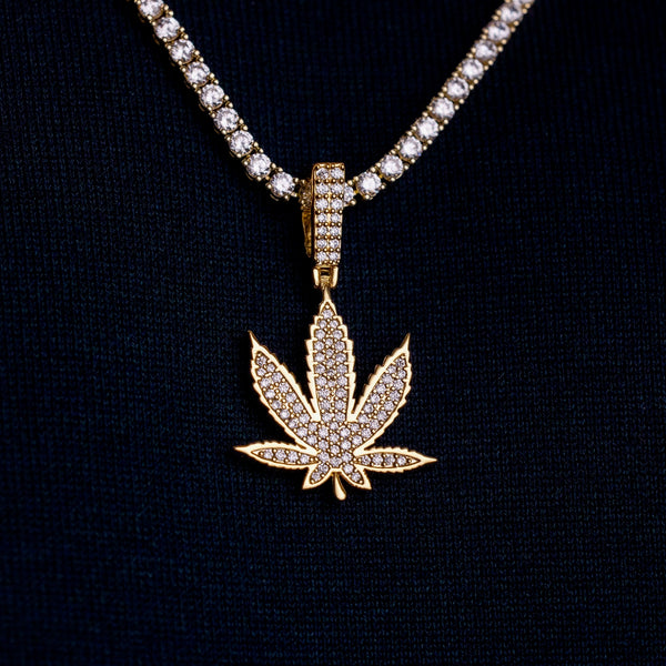 Diamond Weed Leaf Pendant in Yellow Gold – The GLD Shop