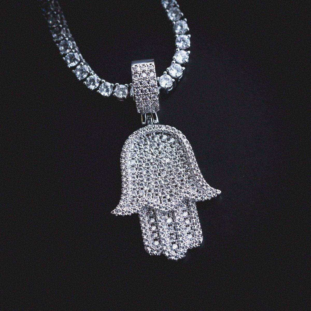 The gld shop micro offers hamsa pendant